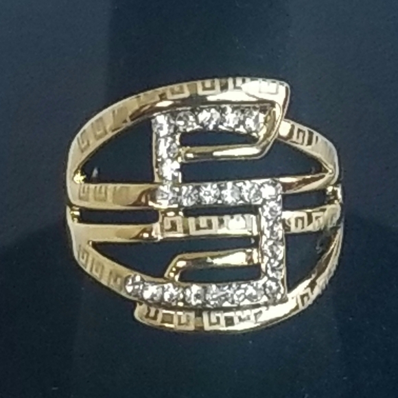 EUC ICONIC NO.5 FASHION GOLD RING WITH CUBIC ZIRCONIAS.Gold plated - Picture 2 of 2